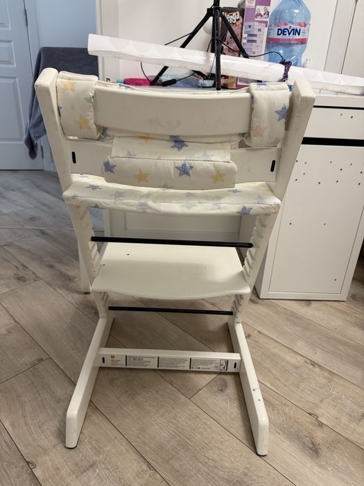 Стол Stokke за деца