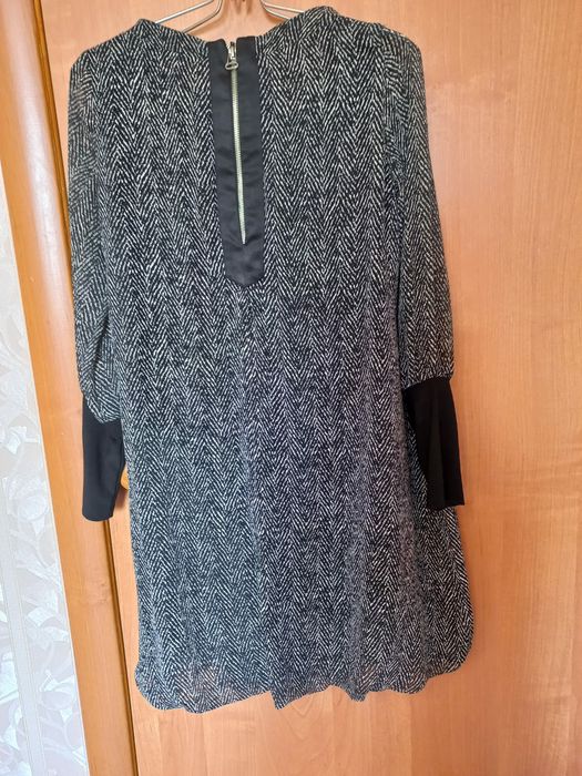 Платье для молодой девушки.