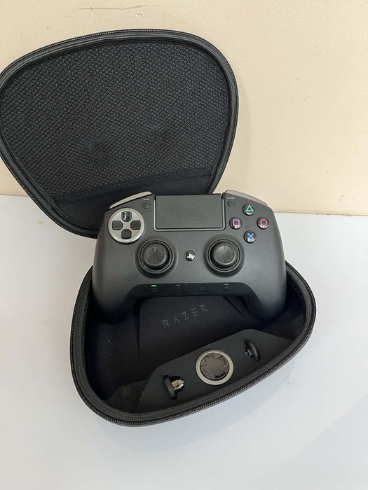 Razer Raiju ultimate джойстик