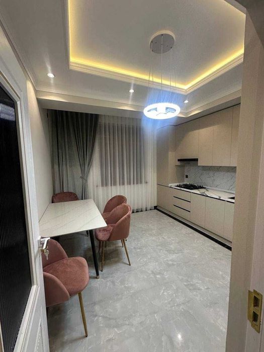 Яшнабад 3комнатная квартира продаётся!