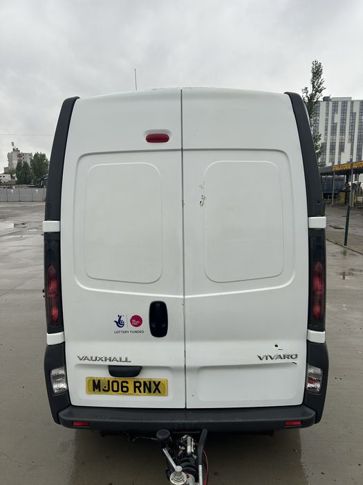 Vand/schimb Opel Vivaro 1.9 Renault Trafic 1.9 duba inalta  sau schimb