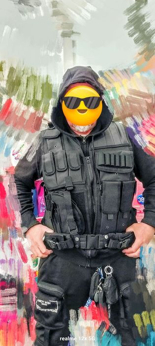 Тактическа жилетка /елек/+ к-т аксесоари+Кобур