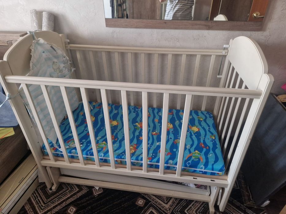 Продам детскую кровать