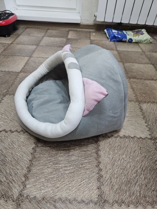 Продам домик для котика