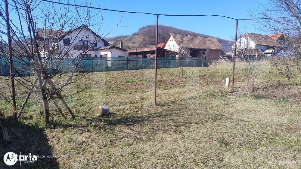 Casa spatioasa cu teren generos de 1447 mp in Șomcutu Mic – ideala