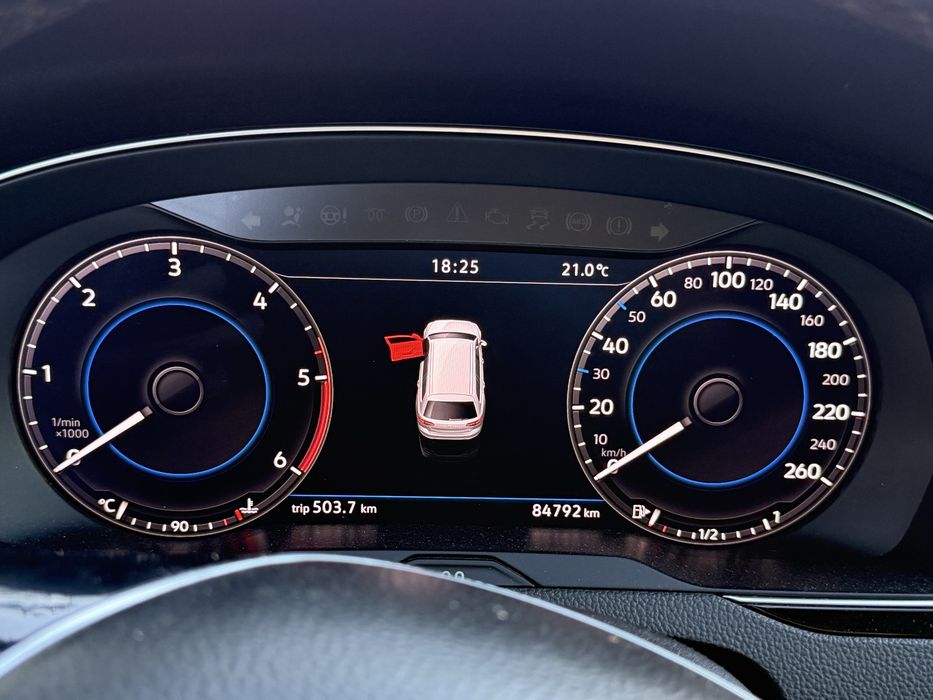 VOLKSWAGEN Passat 2018 — imagine 4