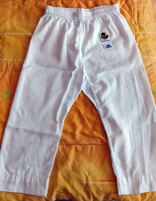 Кимоно за карате Adidas Evolution, WKF одобрено за състезания, размер - 140-150