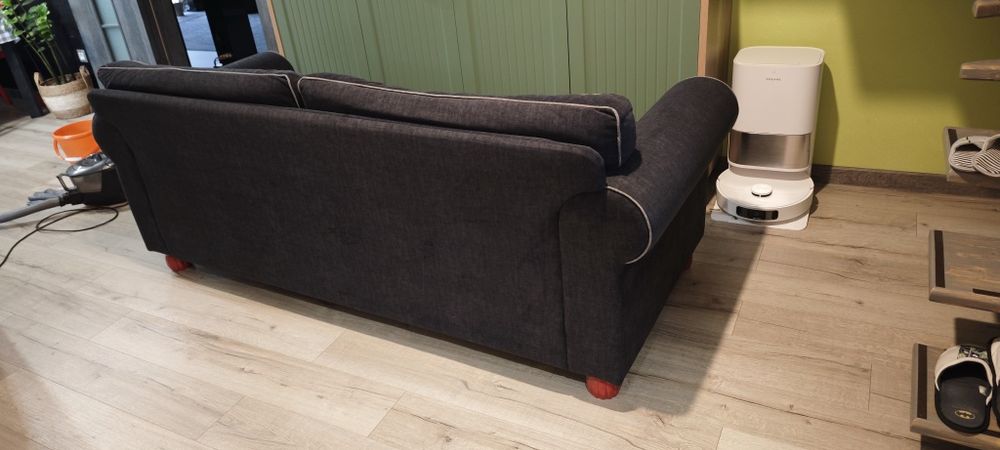 Продам диван серый