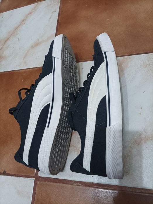 Adidași Puma 45cm