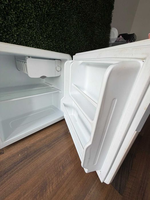 VAND Frigider minibar VORTEX VM5SWH02M, 47 l