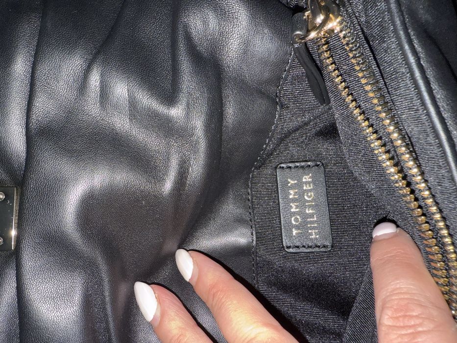 Дамска чанта Tommy  Hilfiger