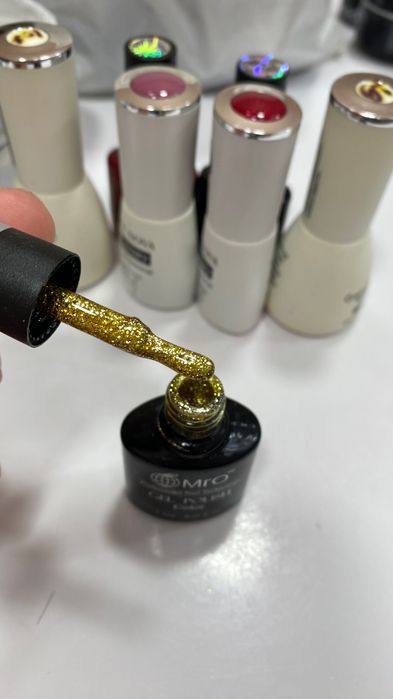 Продам материал для ногтей