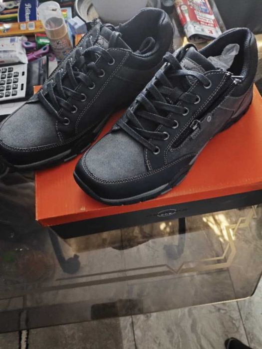 Pantofi Memphis One barbati nr 45 NOU.CU SIRET SI FERMOAR.