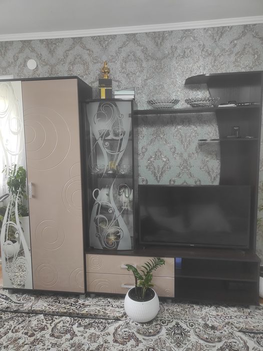 Шкаф и горка в одном формате