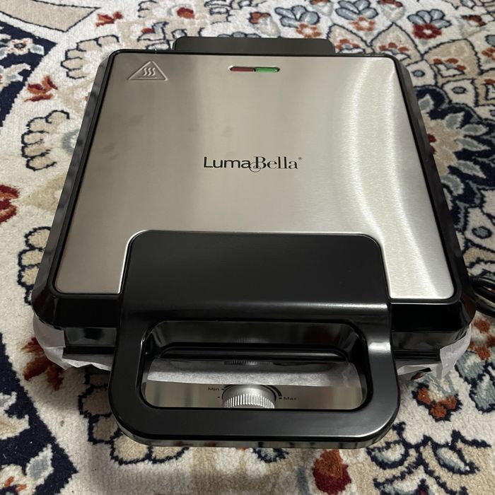 Вафельница электрическая