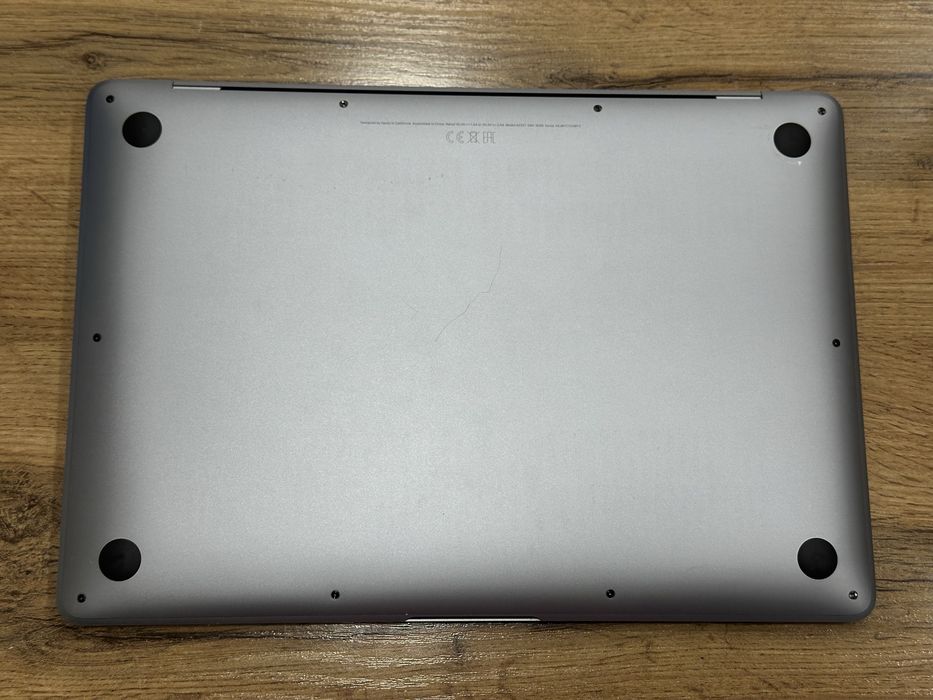 MacBook Air M1 13 | 98% АКБ | Комплект + Чехол