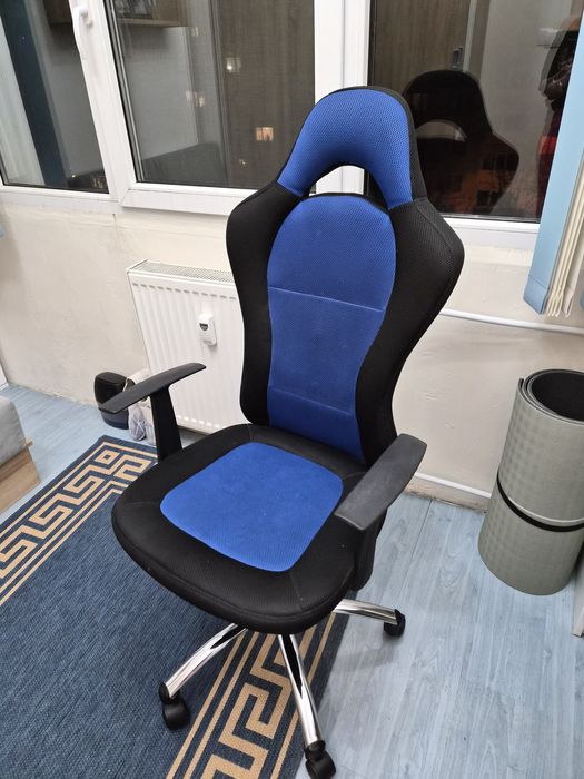 Офис стол тип геймърски!