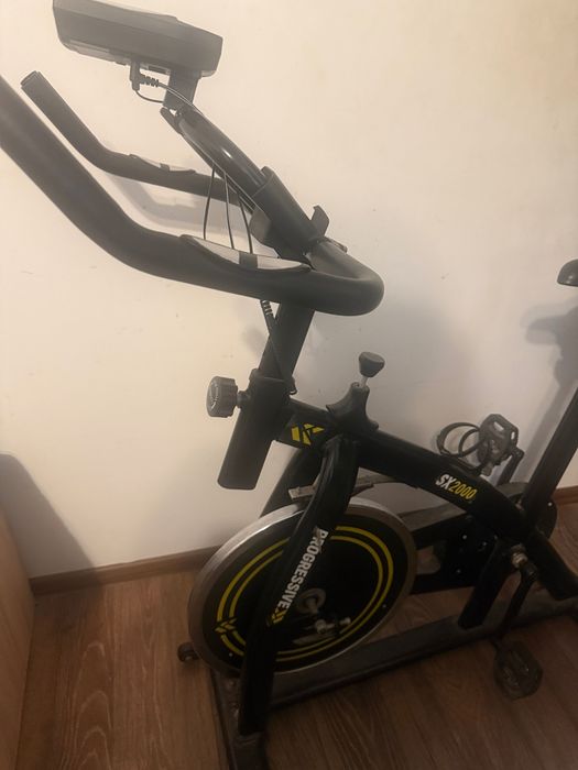 Bicicletă fitness Progressive SX2000 – folosită foarte puțin