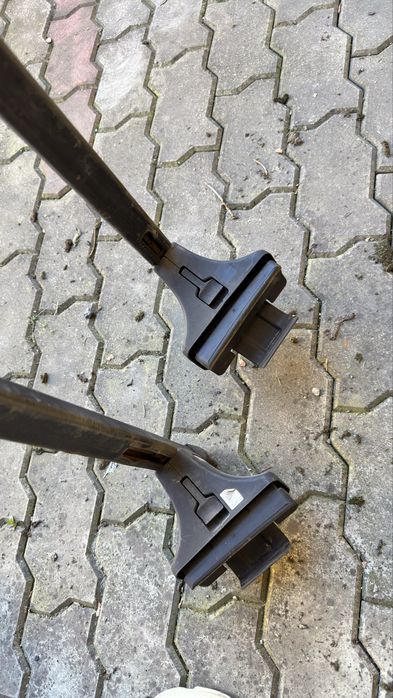 Bare transversale Thule Square Bar, prindere Volkswagen Golf V