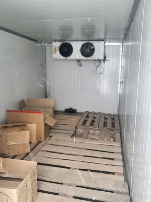 Промышленный морозильник