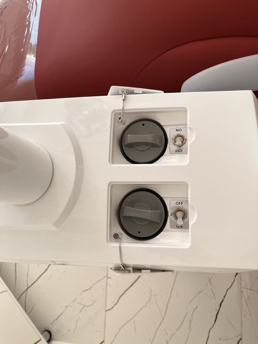 Продается стоматологическое кресло CINGOL