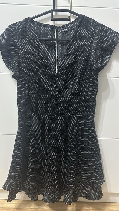 Zara платье новое