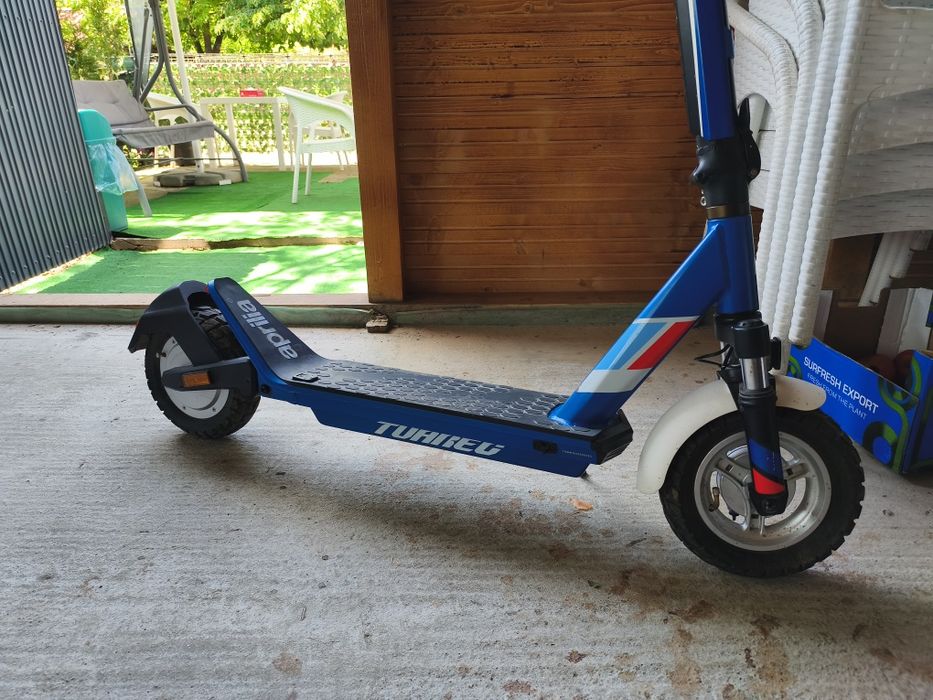 Trotineta electrica pentru copii