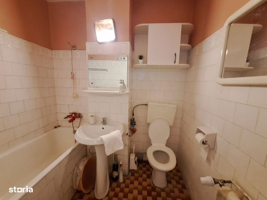 Apartament 2 camere - bloc izolat - acces supravegheat video - Toronta