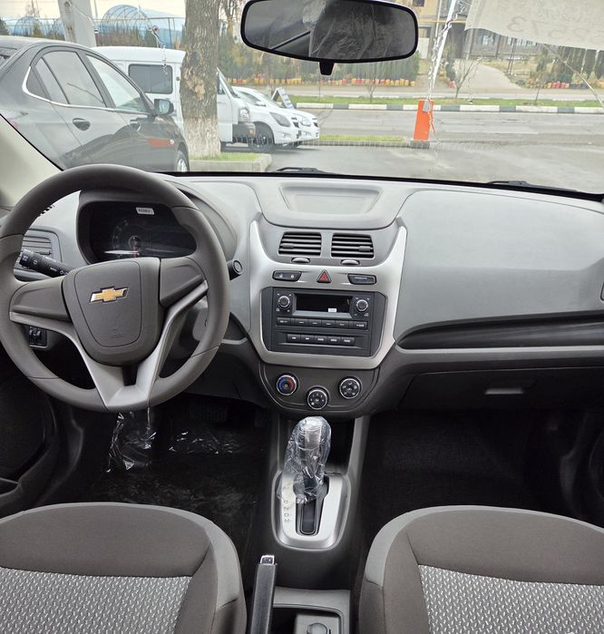 ** Кобалт Миднайт 2025 салонда