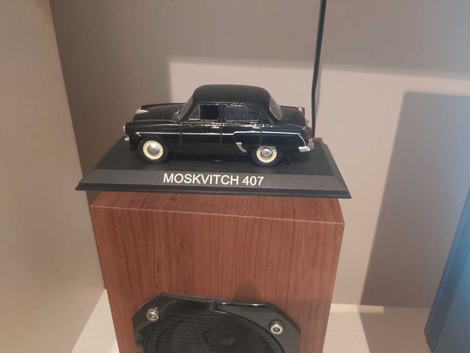 Moskvitch 407 - Macheta metal din colectia Masini de Legenda 1:43