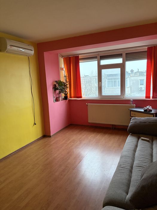 Apartament 2 camere, centru, variante cu auto