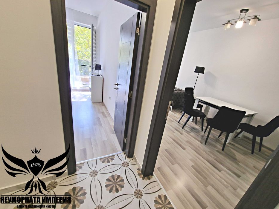 Под наем прекрасен тристаен 89кв. 3ет. в гр.Пловдив, Център