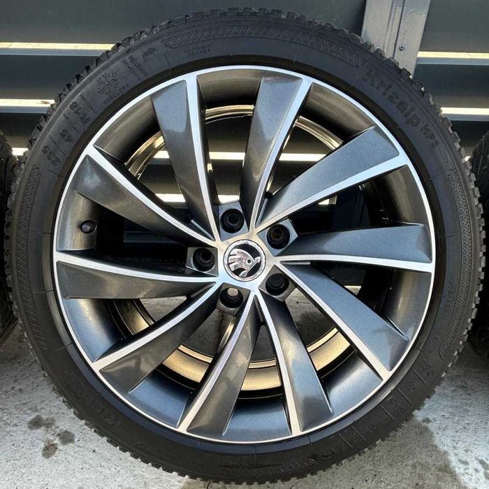 Jante Skoda Superb 4 Origine + anvelope iarna 18'