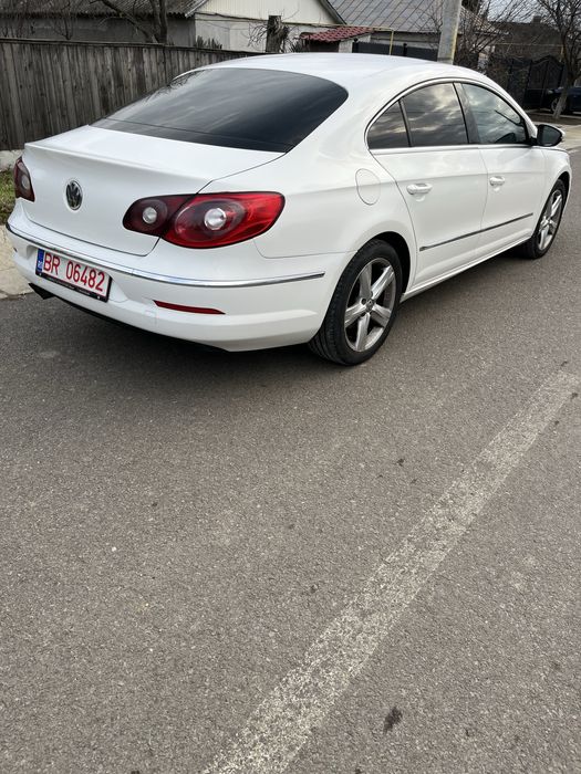 Vând VW Passat CC 2.0 Tdi 140 Cp