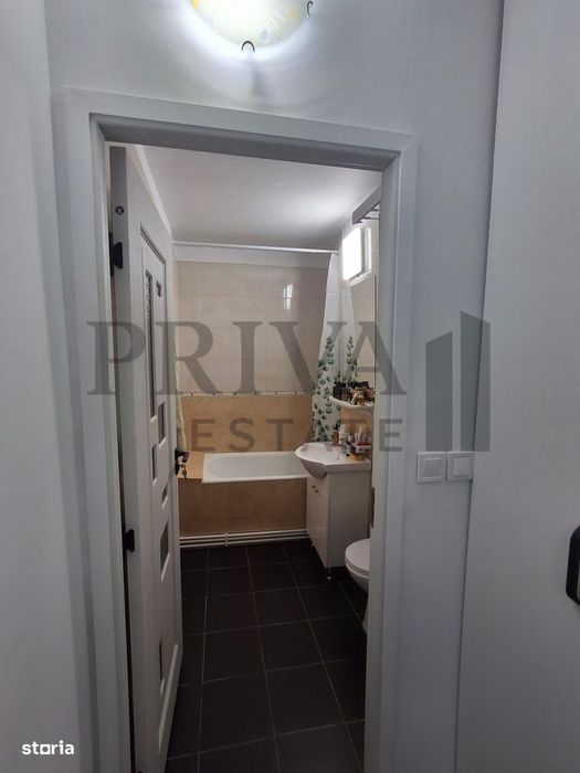 Apartament renovat 2 camere, 60 mp, Dâmbovița