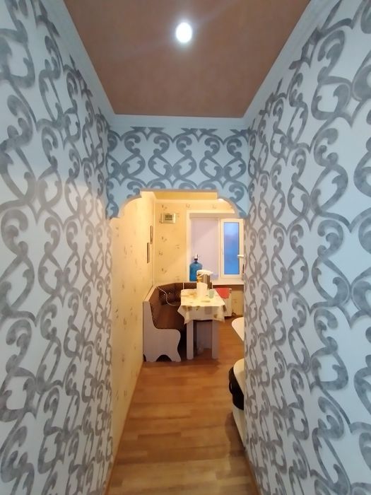 Продам квартиру 6 микрорайон