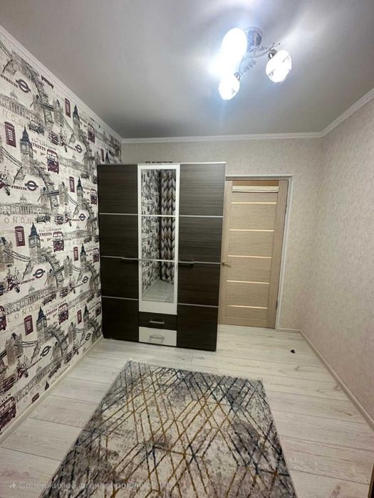 Продам трехкомнатную квартиру