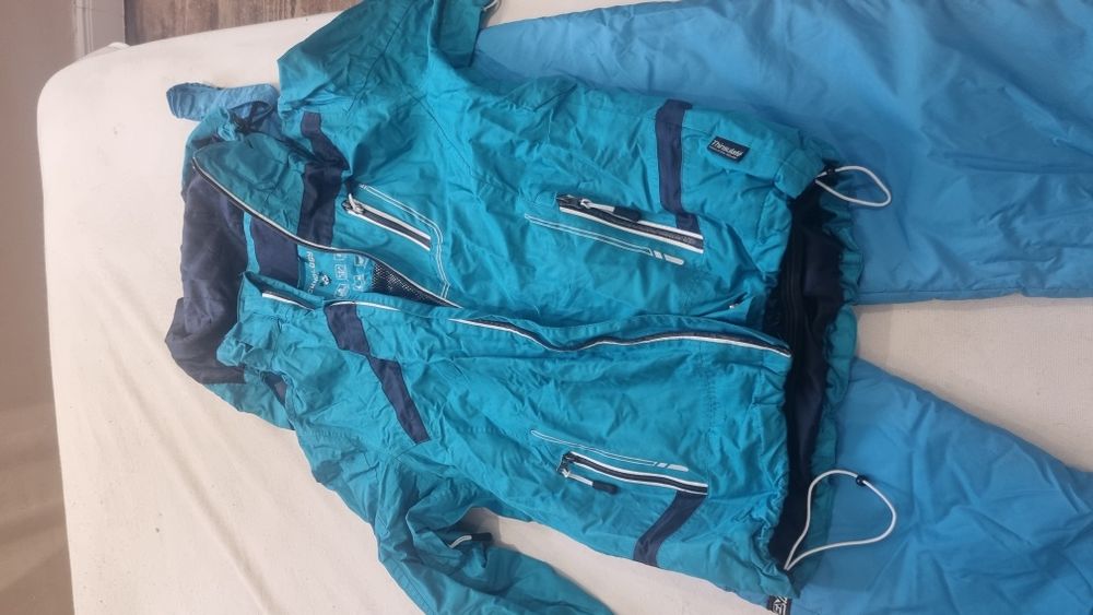 Панталон и яке за ски