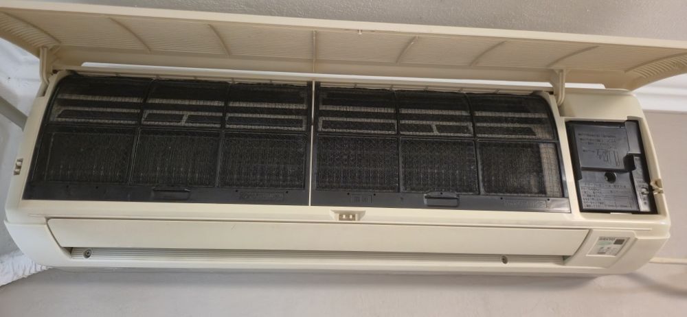 Sanyo SAP-CV23C Инвертор