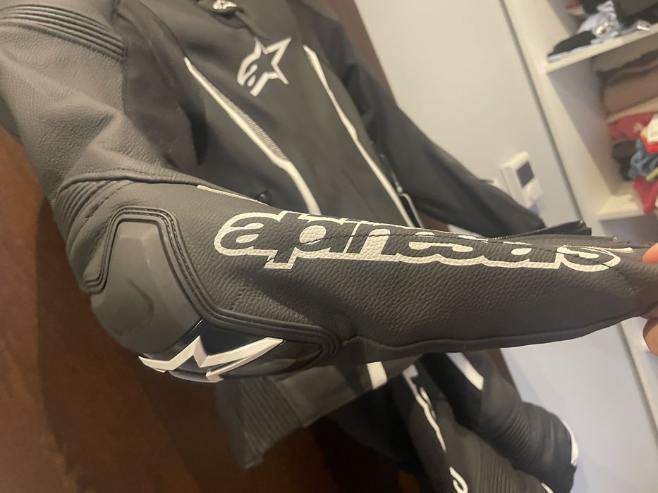 Чисто нов дамски екип Alpinestars - размер EU 40 + Подарък