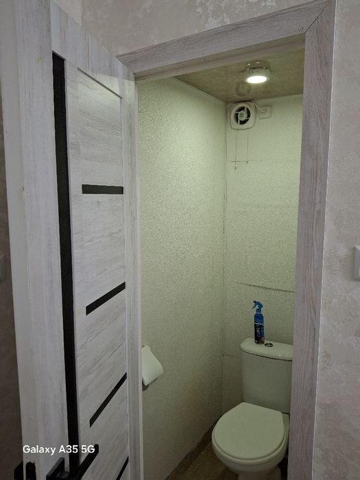 Узимизи уй маклер эмас сотамиз 1 хона 2 хона килинган янги евроремонт