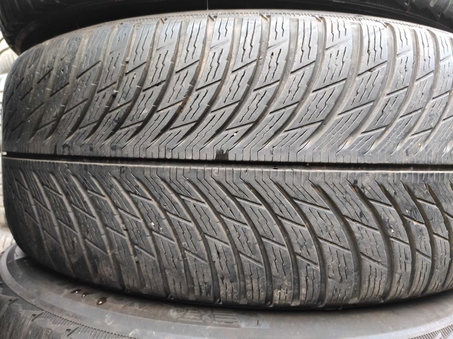 4бр Зимни гуми 245 50 19 - Michelin Runflat