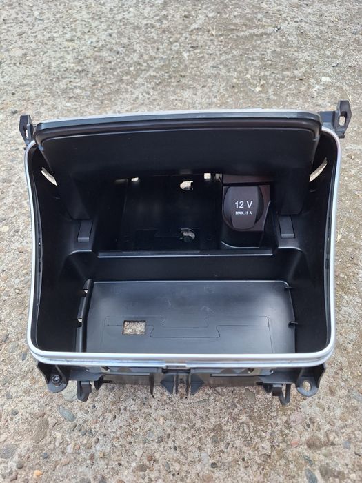Compartiment sertar cu bricheta consola centrala mercedes  Glc X 253 C253