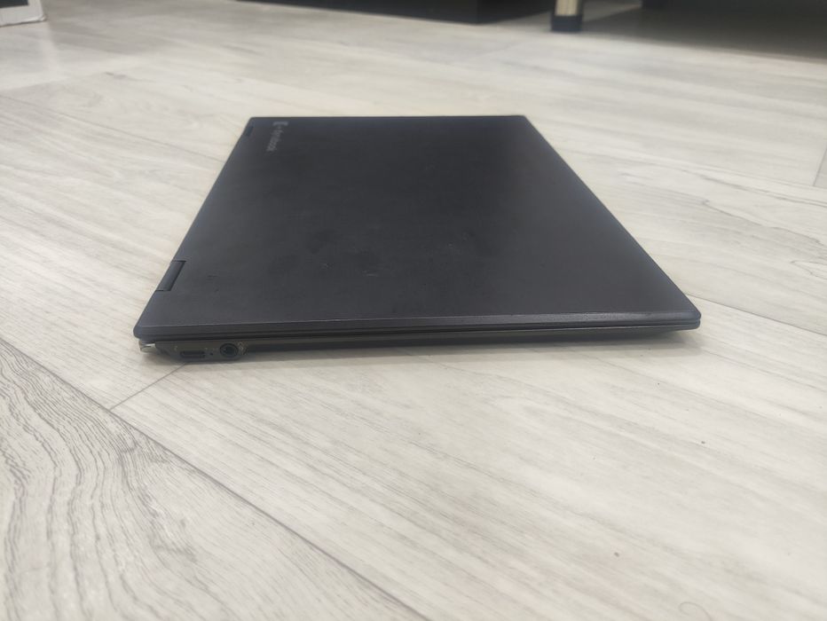 Toshiba Portege X360 I5 8/256