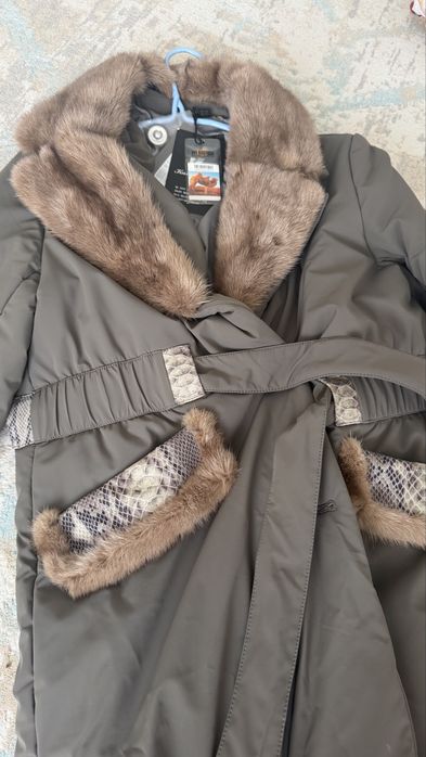 Пуховик с норкой