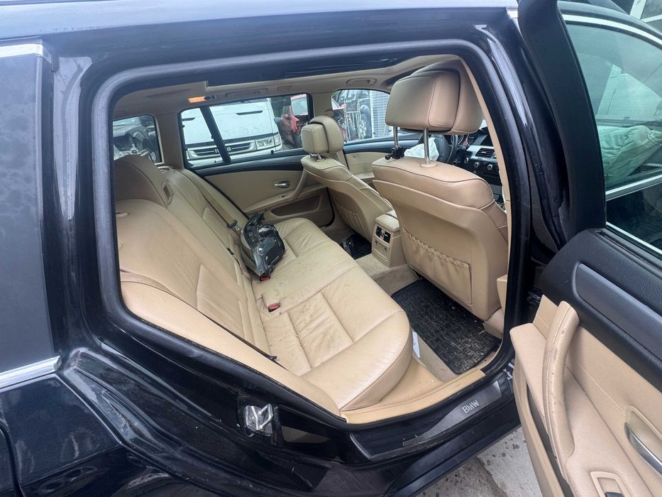 Dezmembram BMW 520d Seria 5 facelift break e61