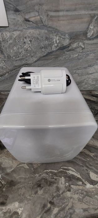 Mini Frigider Racitor Auto 12V + 220W Retea Nou