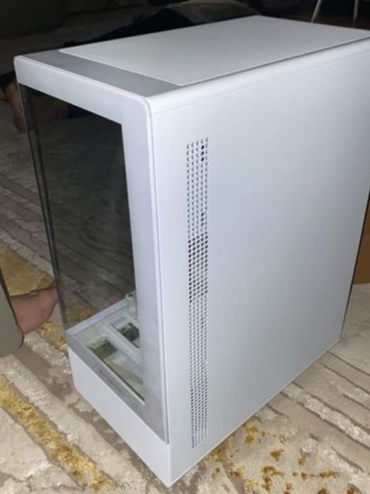 Новый корпус в упаковке