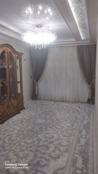 Navoyi shahar, 7 mkr 3-etaj 3 xonali uy