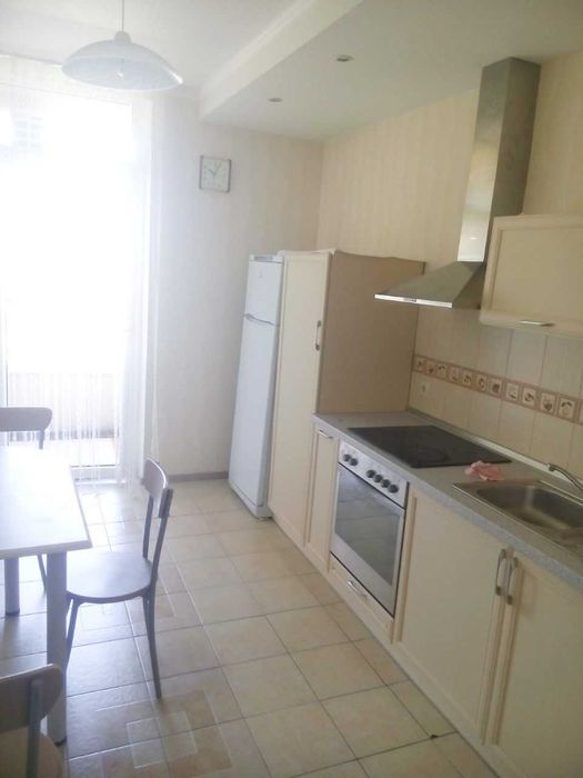 Дава се под наем Едностаен апартамент в София, Банишора - 45 кв.м за 375 € - Снимка #1